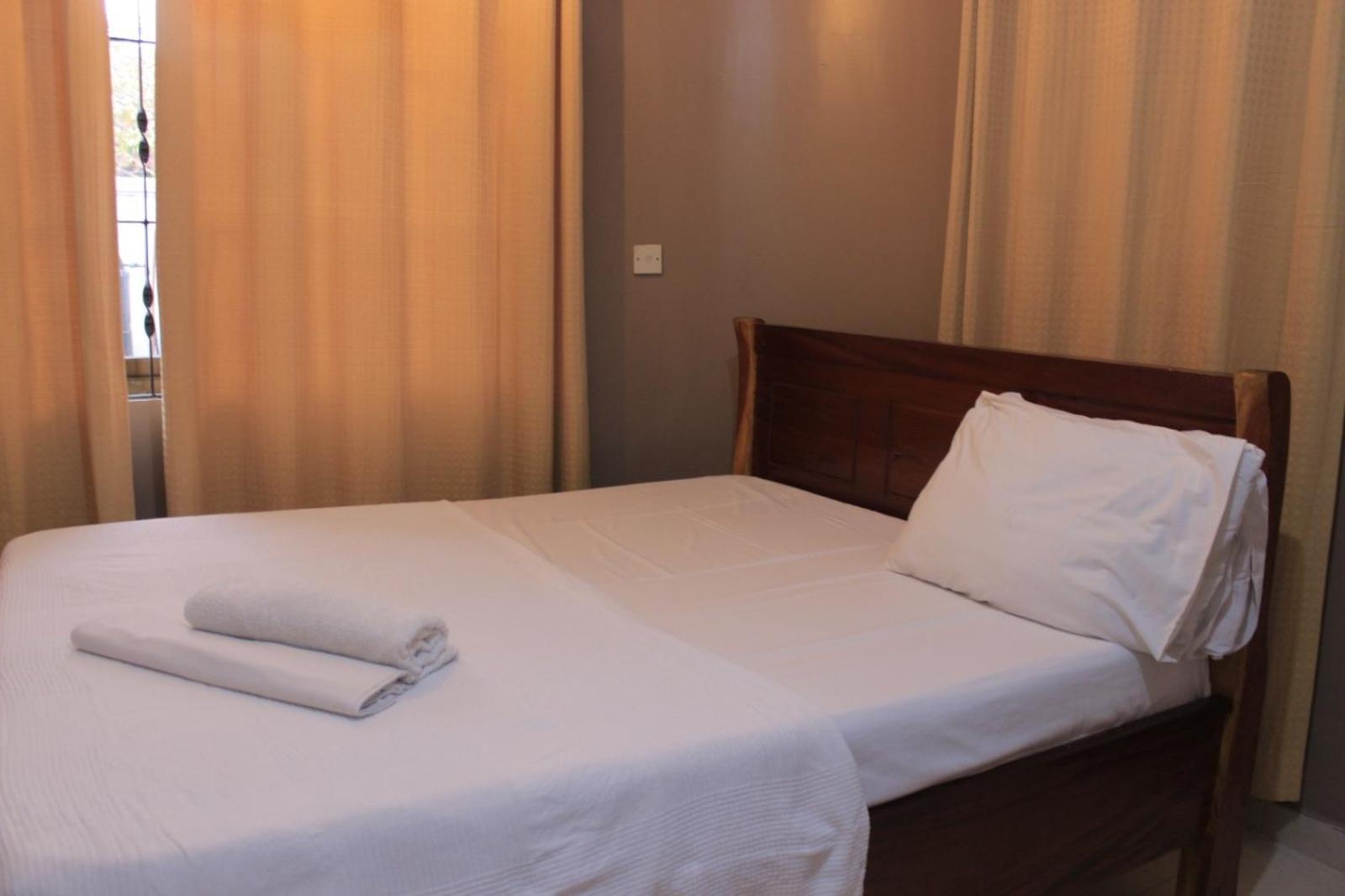 Mikocheni Condo Hotel & Apartments Dár Al-Szalám Kültér fotó