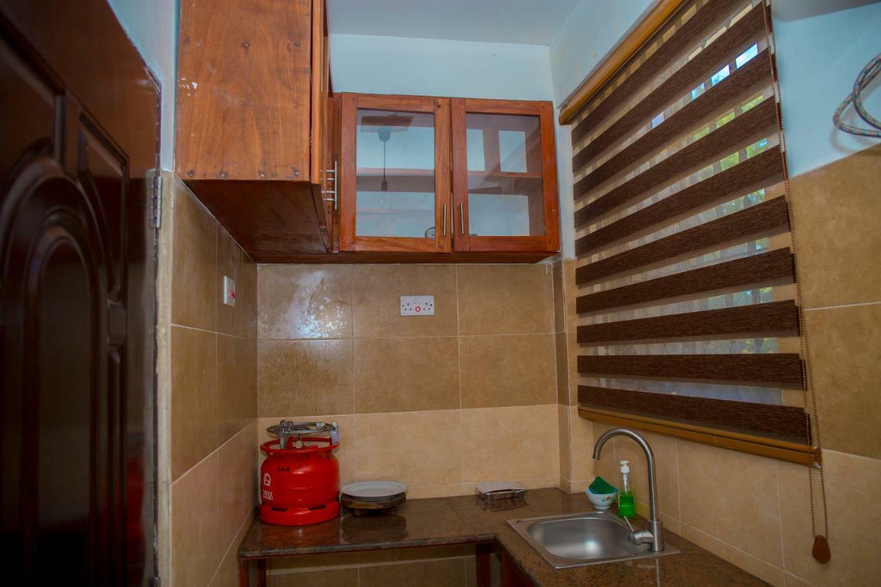 Mikocheni Condo Hotel & Apartments Dár Al-Szalám Kültér fotó
